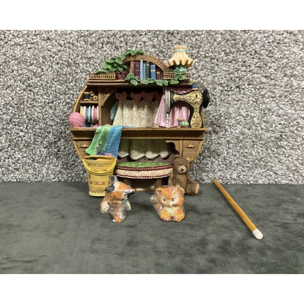 1996 Hamilton Collection‎ Kittens in the Yarn Knick Knack Kitty Cats Yencho